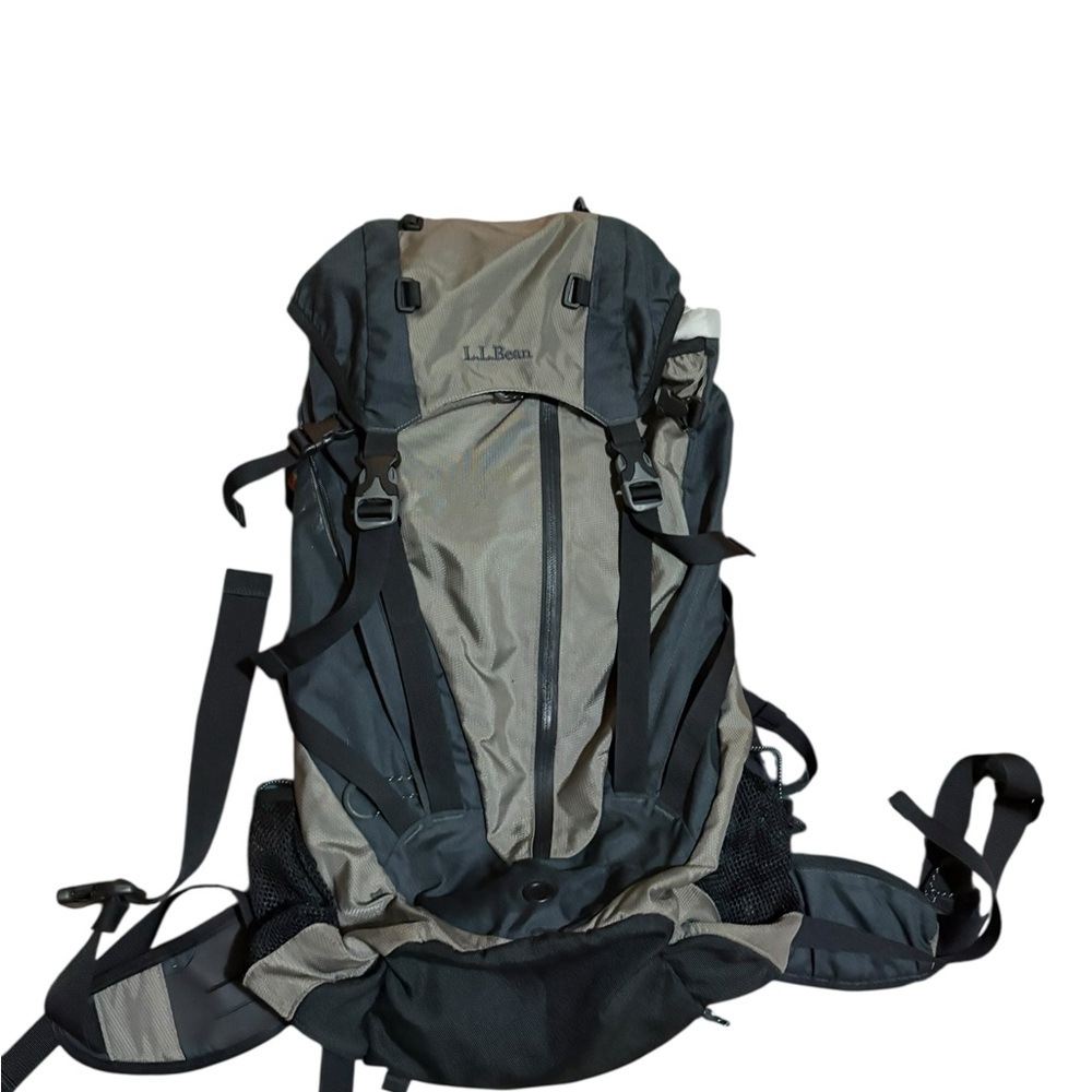 L.L. Bean BIGELOW H2O Hiking Backpack
